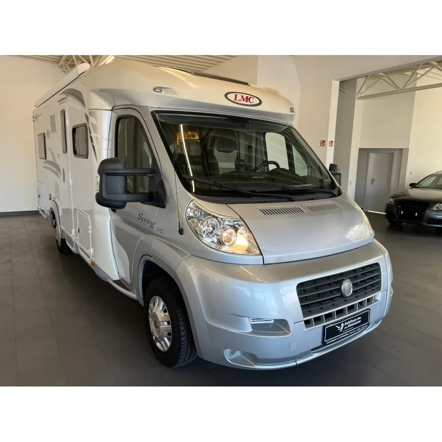 Автодом LMC Cruiser, 2012, МКПП, пробег 103500 км