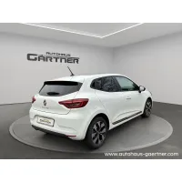 Renault Clio, 2023, МКПП, пробег 11700 км