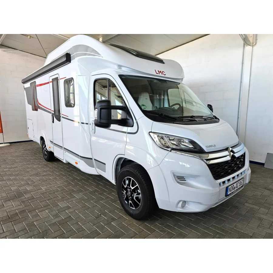 Автодом LMC Tourer, 2023, МКПП, пробег 55860 км