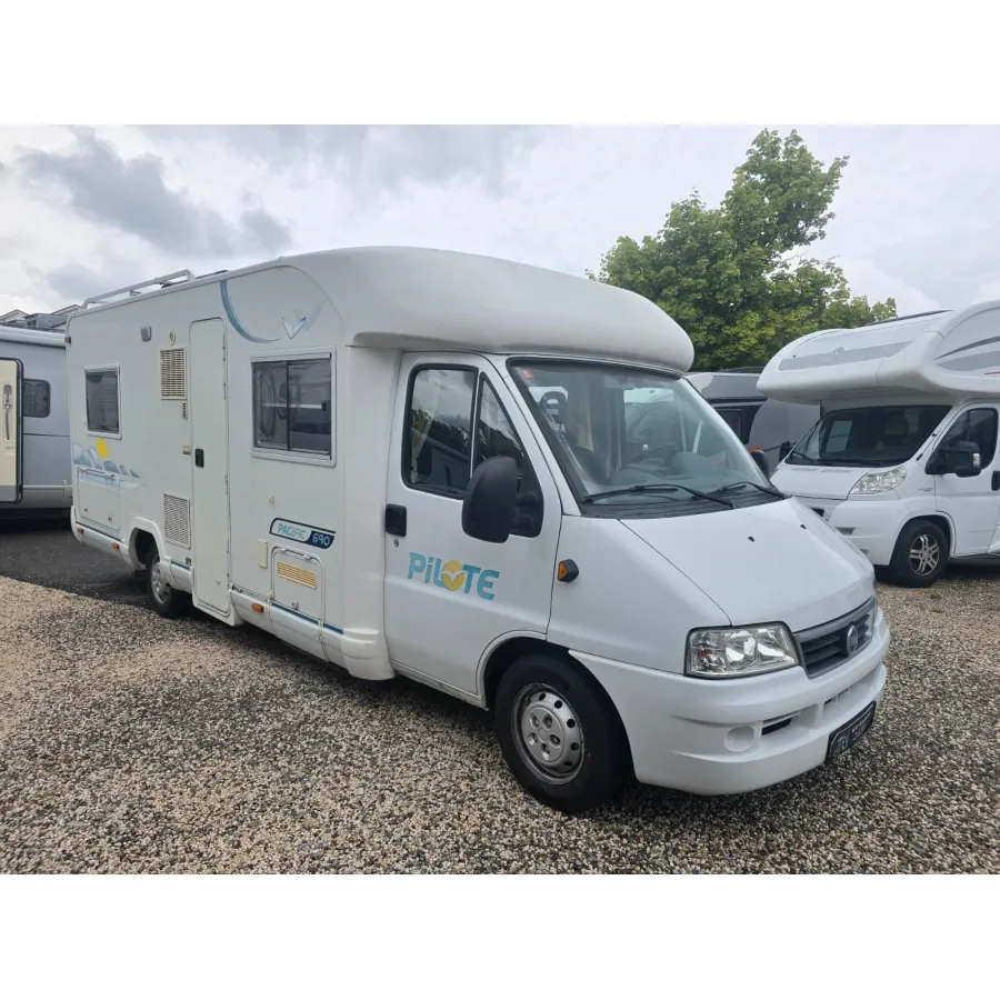 Автодом Pilote PACIFIC, 2002, МКПП, пробег 116000 км