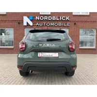 Dacia Duster, 2023, МКПП, пробег 9999 км