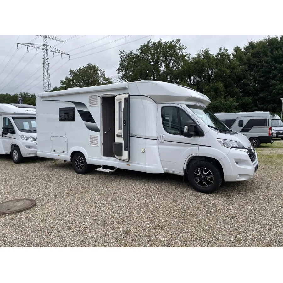 Автодом Hobby Optima, 2023, МКПП, пробег 21400 км