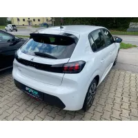 Peugeot 208, 2023, МКПП, пробег 33895 км