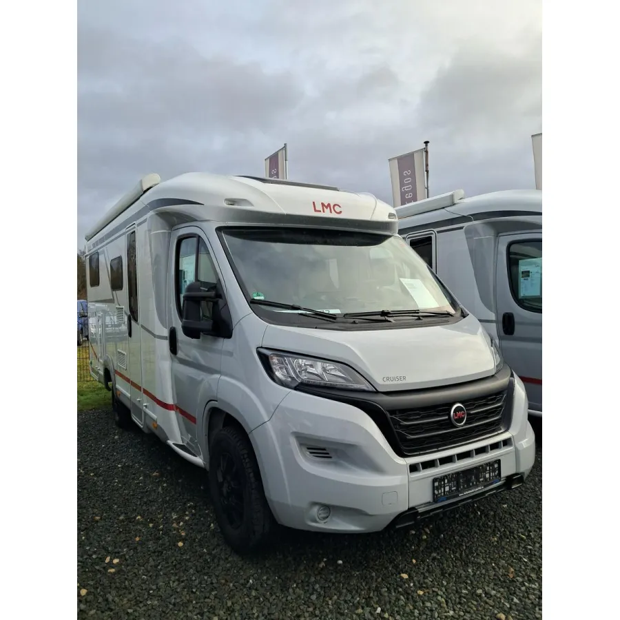 Автодом LMC Cruiser, 2024, МКПП, пробег 41075 км