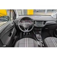 Opel Crossland, 2023, МКПП, пробег 8400 км