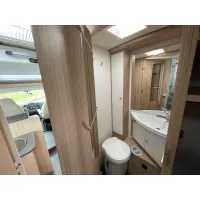 Автодом Sunlight T65, 2019, МКПП, пробег 16100 км