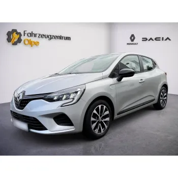 Renault Clio, 2022, МКПП, пробег 9398 км