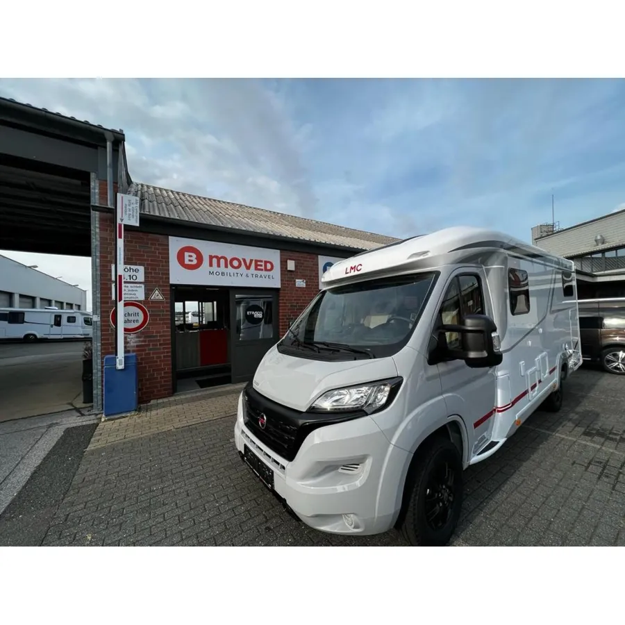 Автодом LMC Cruiser, 2024, МКПП, пробег 30547 км