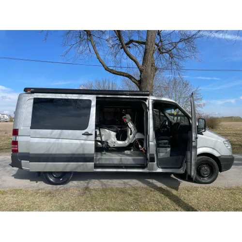 Автодом Mercedes-Benz 219, 2007, АКПП, пробег 232780 км Автодом Mercedes-Benz 219, 2007, АКПП, пробег 232780 км