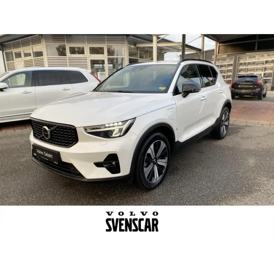 Volvo XC40, 2022, АКПП, пробег 17900 км
