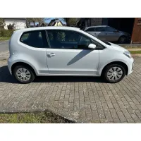 Volkswagen up, 2023, МКПП, пробег 17600 км