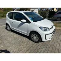 Volkswagen up, 2023, МКПП, пробег 17600 км