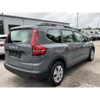 Dacia Jogger, 2023, МКПП, пробег 5500 км
