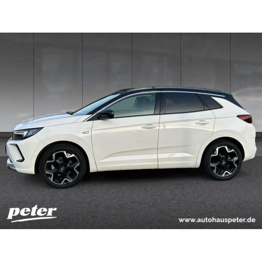 Opel Grandland, 2023, АКПП, пробег 28027 км