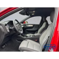 Volvo XC40, 2022, АКПП, пробег 38263 км