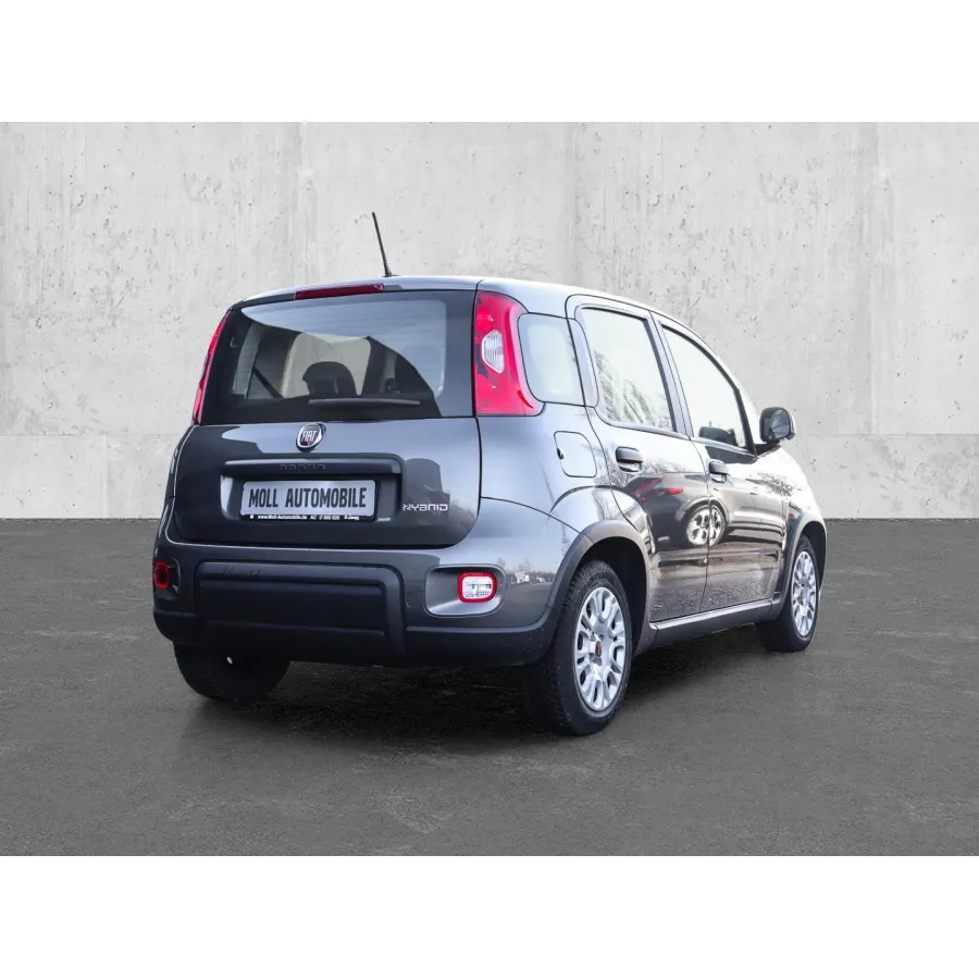 Fiat Panda, 2023, МКПП, пробег 15256 км