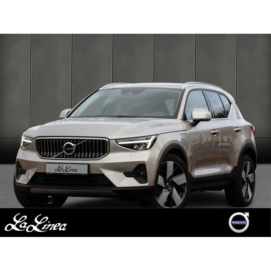 Volvo XC40, 2022, АКПП, пробег 42355 км