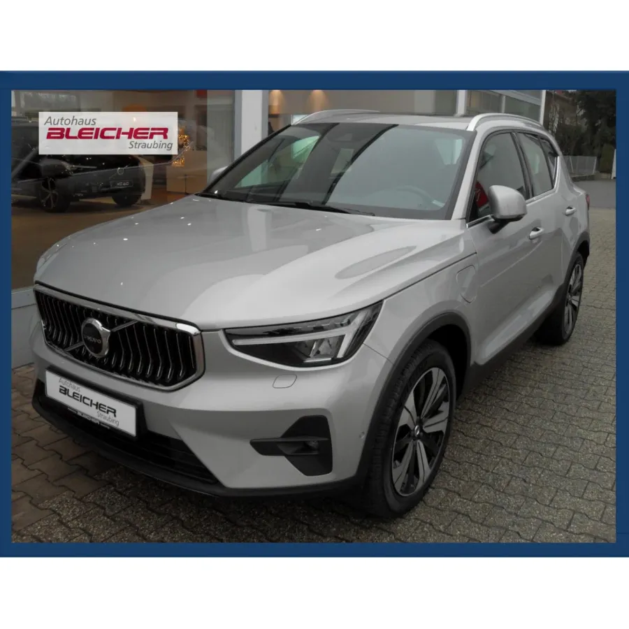 Volvo XC40, 2022, АКПП, пробег 40390 км