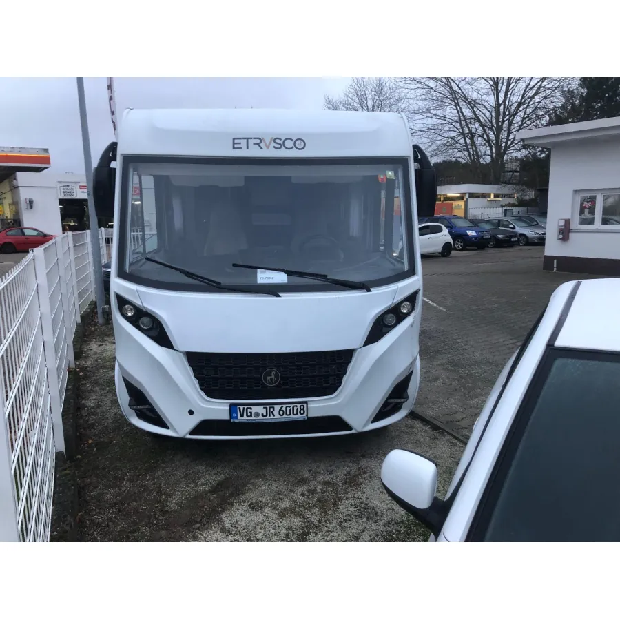 Автодом Etrusco 17400, 2022, АКПП, пробег 79000 км