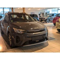 Kia Stonic, 2023, МКПП, пробег 19900 км