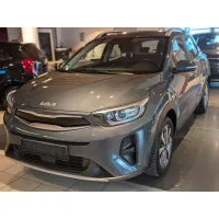 Kia Stonic, 2023, МКПП, пробег 19900 км