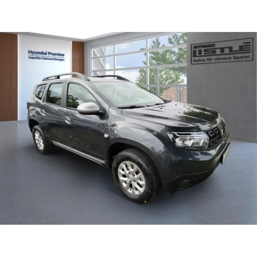 Dacia Duster, 2023, МКПП, пробег 17780 км
