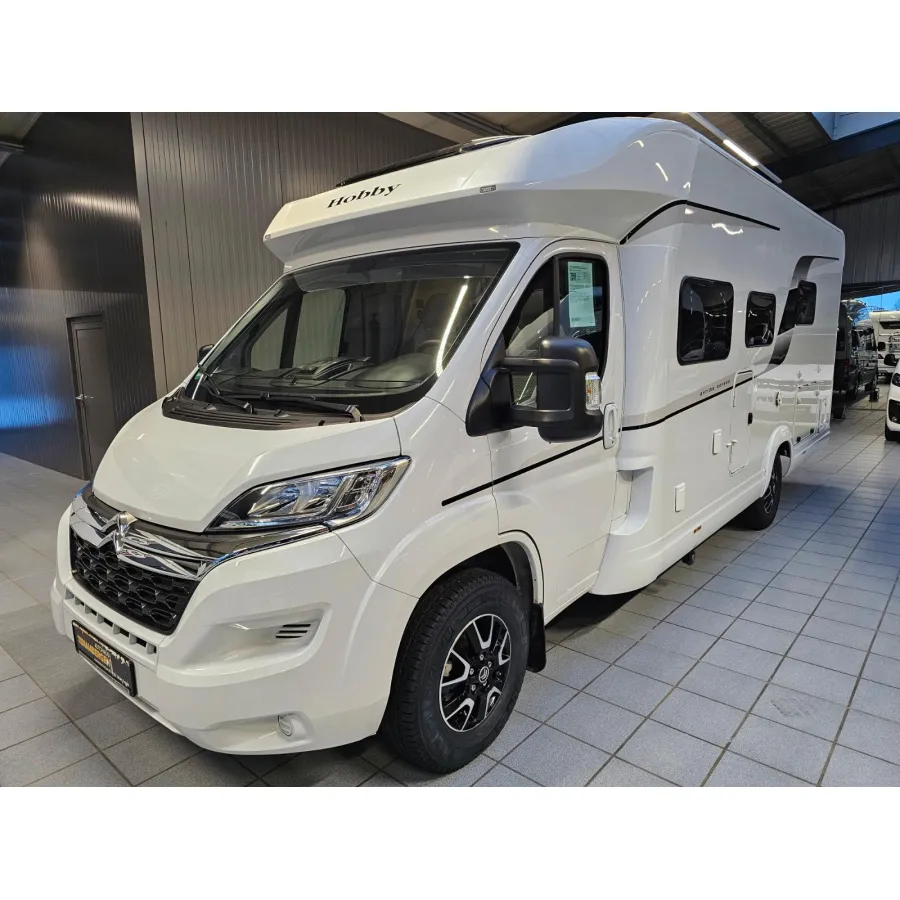 Автодом Hobby OPTIMA, 2023, МКПП, пробег 8800 км