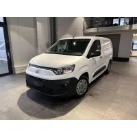 Fiat Doblo, 2023, МКПП, пробег 22980 км