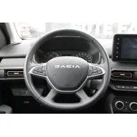 Dacia Sandero, 2023, МКПП, пробег 26902 км