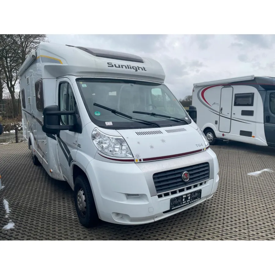 Автодом Sunlight T64, 2012, МКПП, пробег 105799 км