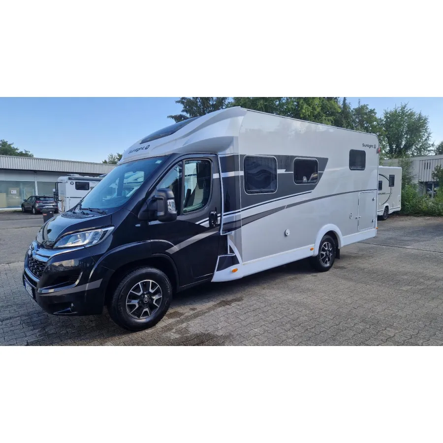 Автодом Sunlight T67S, 2022, МКПП, пробег 62500 км