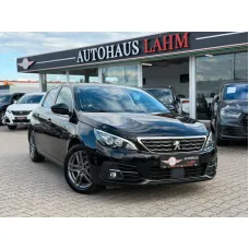 Peugeot 308, 2021, МКПП, пробег 72000 км Peugeot 308, 2021, МКПП, пробег 72000 км