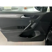 Volkswagen Tiguan, 2022, МКПП, пробег 93465 км