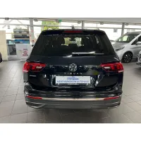 Volkswagen Tiguan, 2022, МКПП, пробег 93465 км