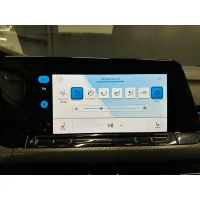 Volkswagen Golf, 2022, МКПП, пробег 28000 км