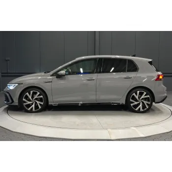 Volkswagen Golf, 2022, МКПП, пробег 50000 км