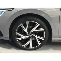 Volkswagen Golf, 2022, МКПП, пробег 50000 км