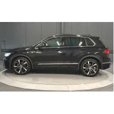 Volkswagen Tiguan, 2022, АКПП, пробег 35000 км
