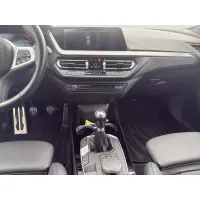 BMW 218, 2022, МКПП, пробег 65000 км