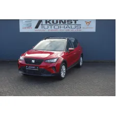 Seat Arona, 2022, МКПП, пробег 23500 км