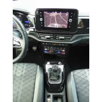 Volkswagen T-Roc, 2022, МКПП, пробег 60835 км