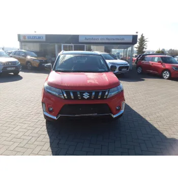 Suzuki Vitara, 2023, МКПП, пробег 33800 км