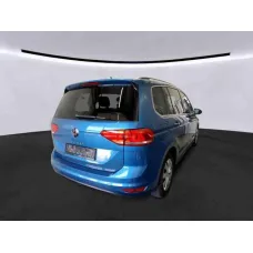 Volkswagen Touran, 2022, МКПП, пробег 77500 км