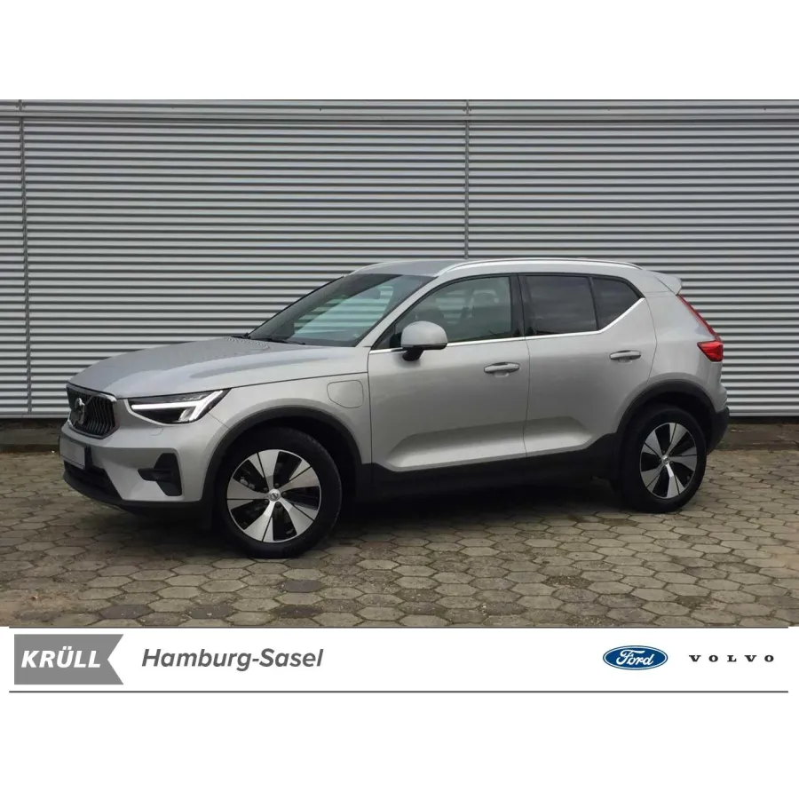 Volvo XC40, 2022, АКПП, пробег 37906 км