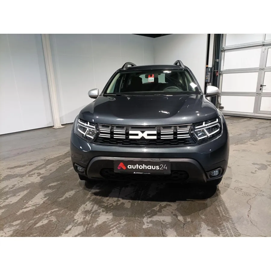 Dacia Duster, 2023, МКПП, пробег 33691 км