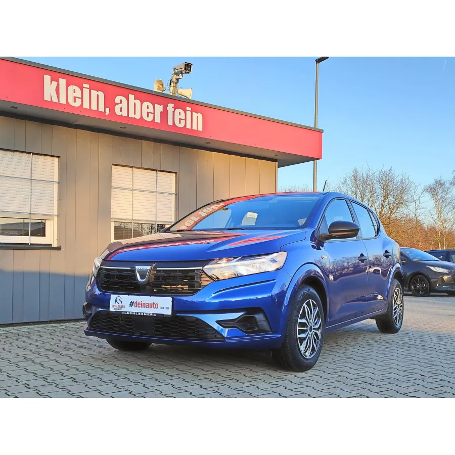 Dacia Sandero, 2022, МКПП, пробег 7969 км