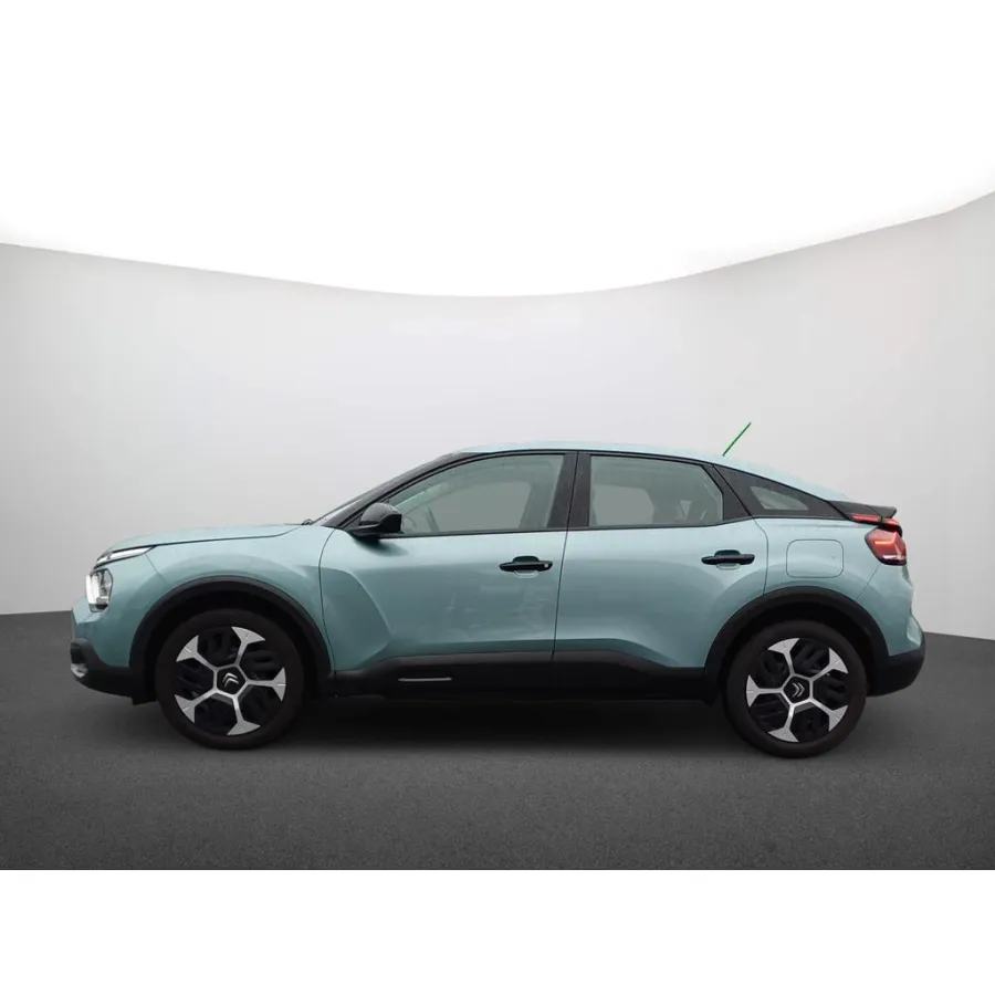 Citroën C4, 2023, МКПП, пробег 17552 км