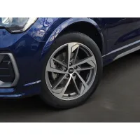 Audi Q3, 2023, МКПП, пробег 28100 км