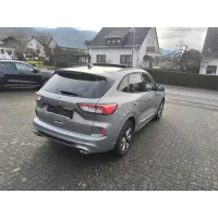 Ford Kuga, 2023, МКПП, пробег 20000 км