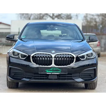 BMW 118, 2023, МКПП, пробег 44000 км